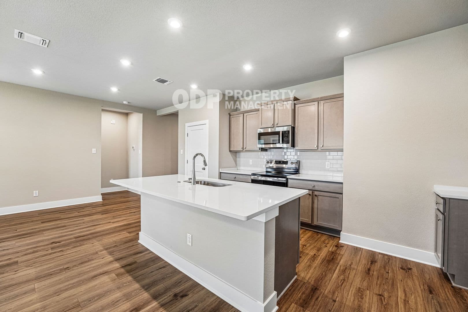 Temple House: 8903 Fritz Creek Dr.