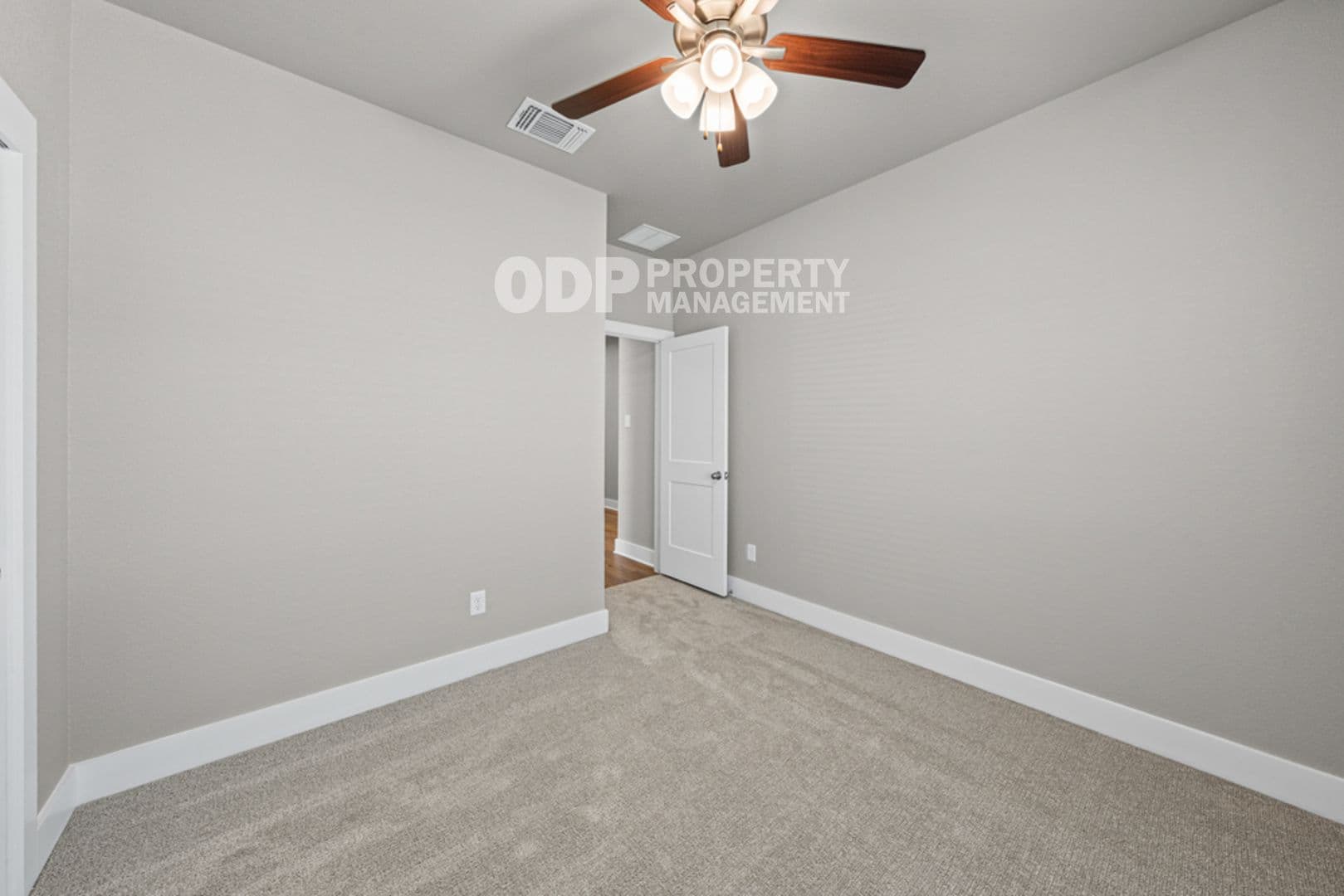 Temple House: 2604 Fox River Dr.