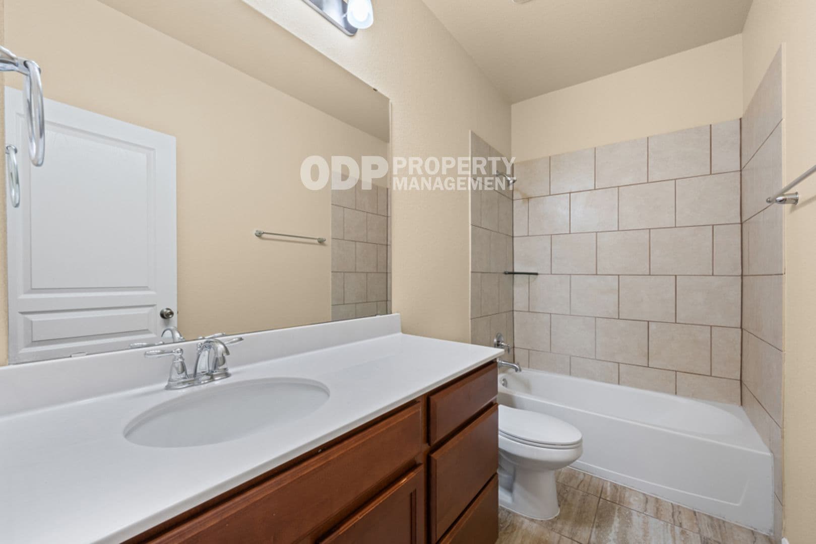 Temple House: 5704 Drury Ln.