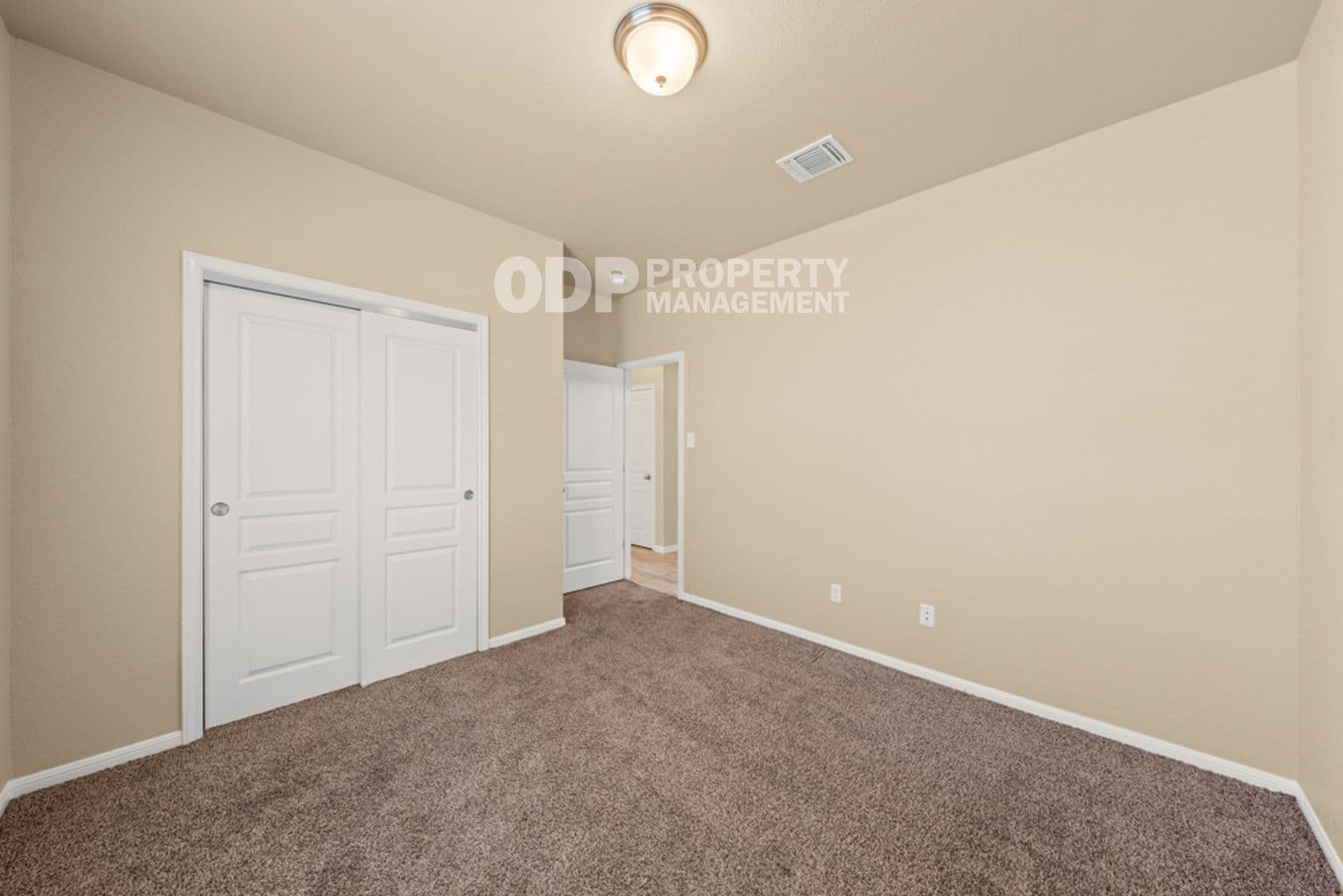 Temple House: 5704 Drury Ln.