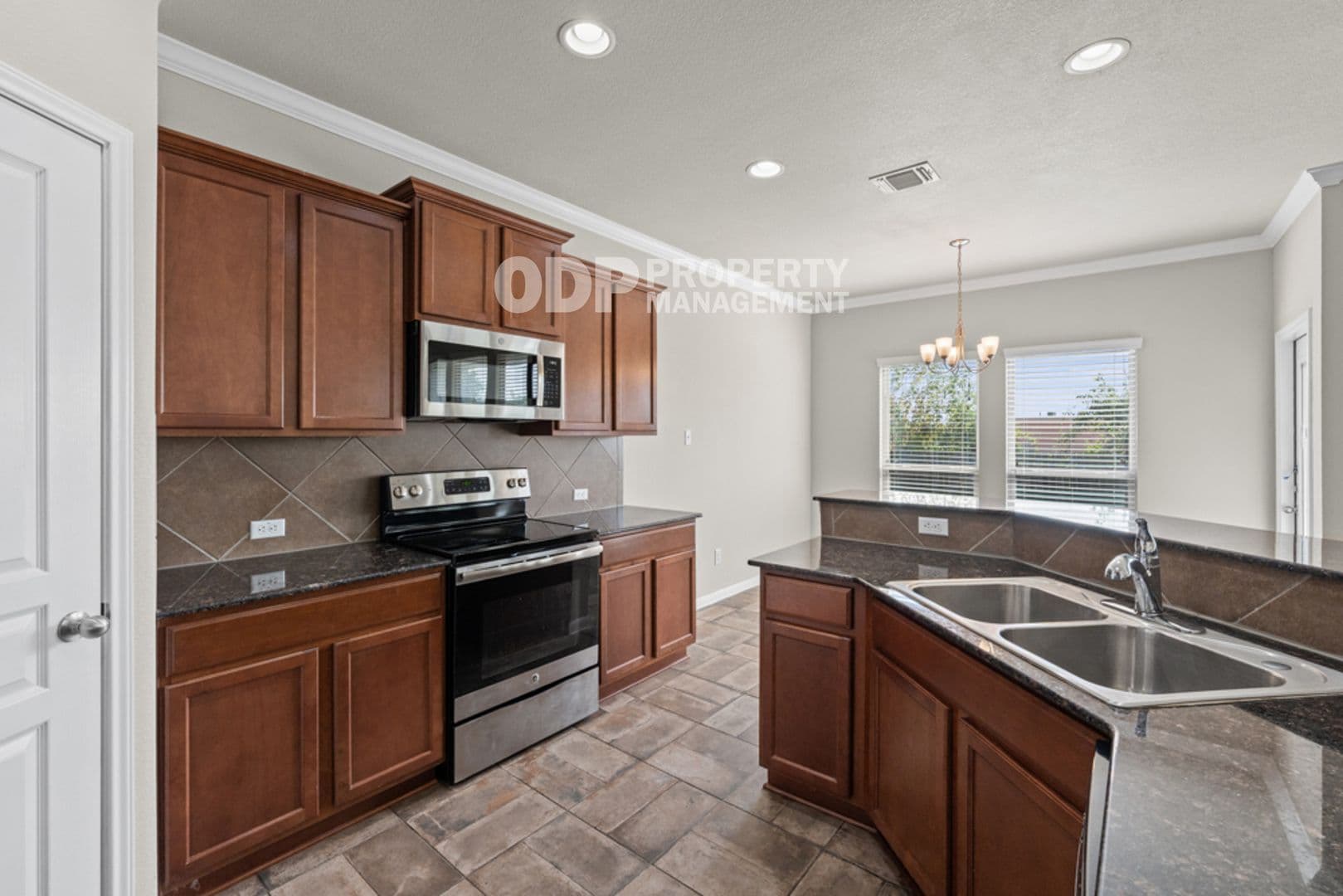 Temple House: 1011 Rhodactis Dr.