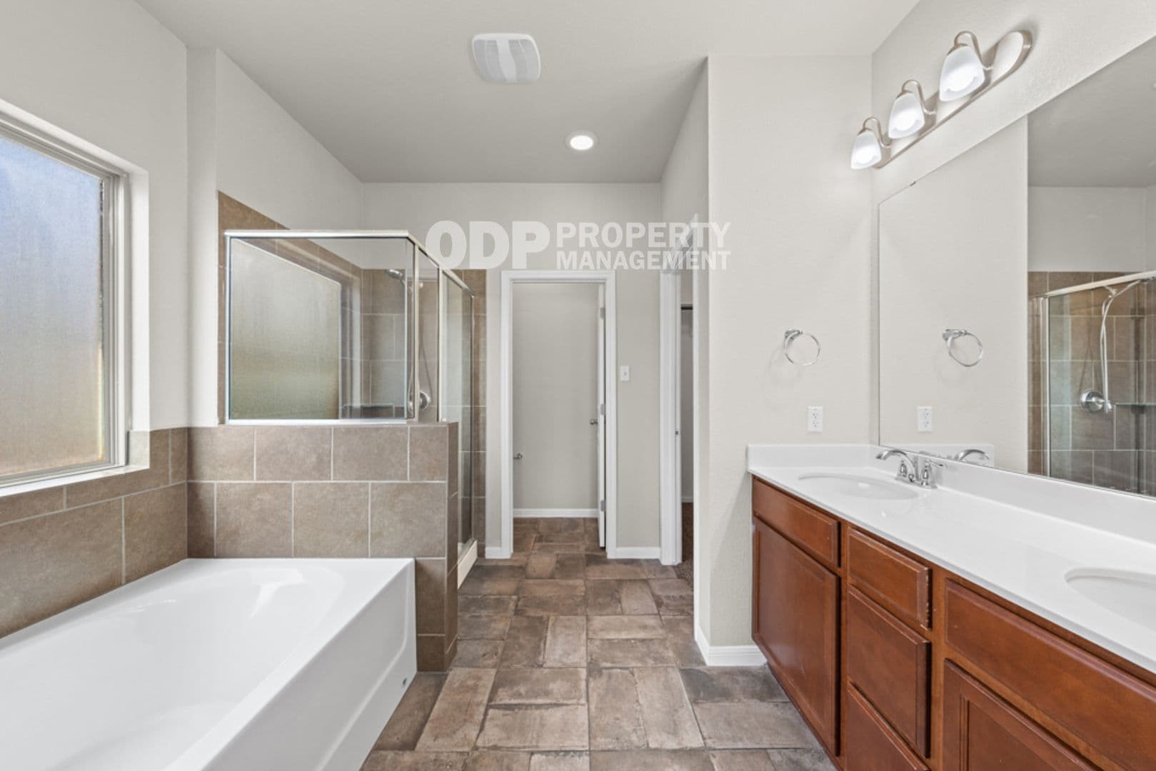 Temple House: 1011 Rhodactis Dr.