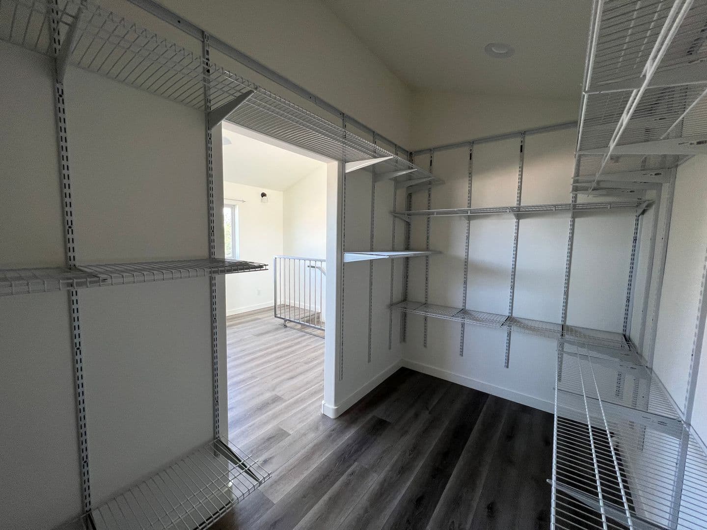 Albuquerque Apartment: 200 Cornell SE