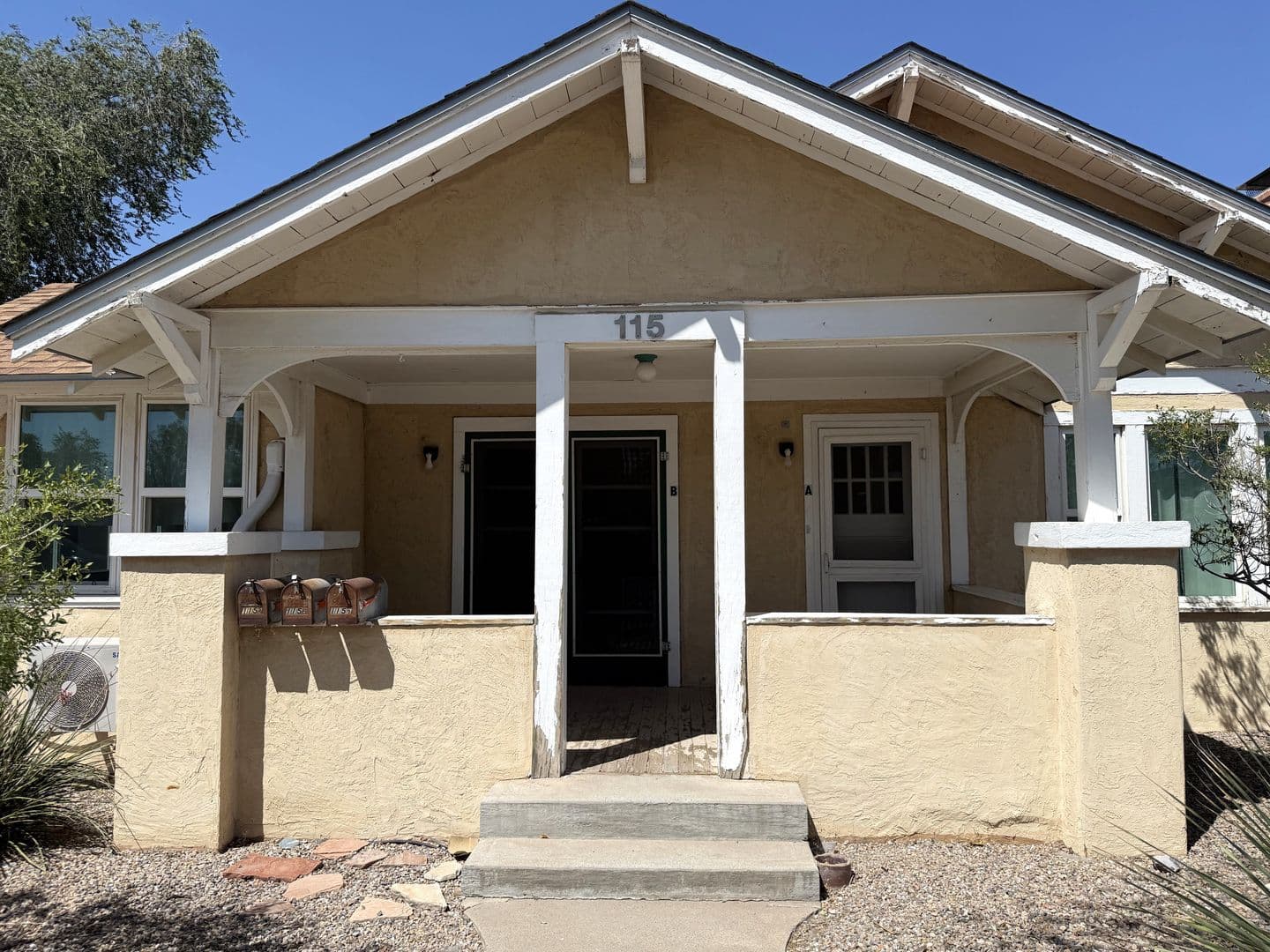 Albuquerque Apartment: 115 Princeton SE