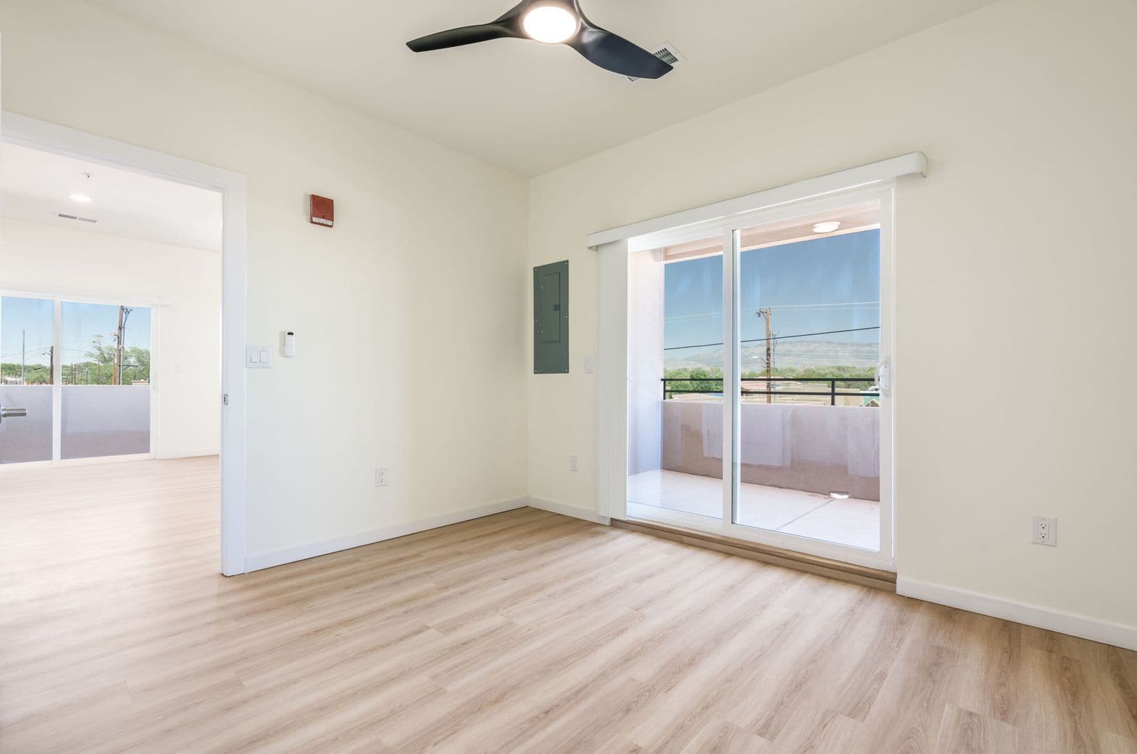 Albuquerque Apartment: 2211 Rio Grande Blvd NW