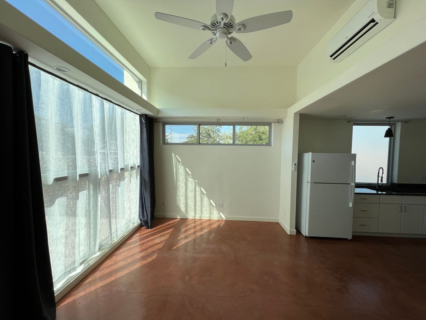 Albuquerque Apartment: 200 Cornell SE