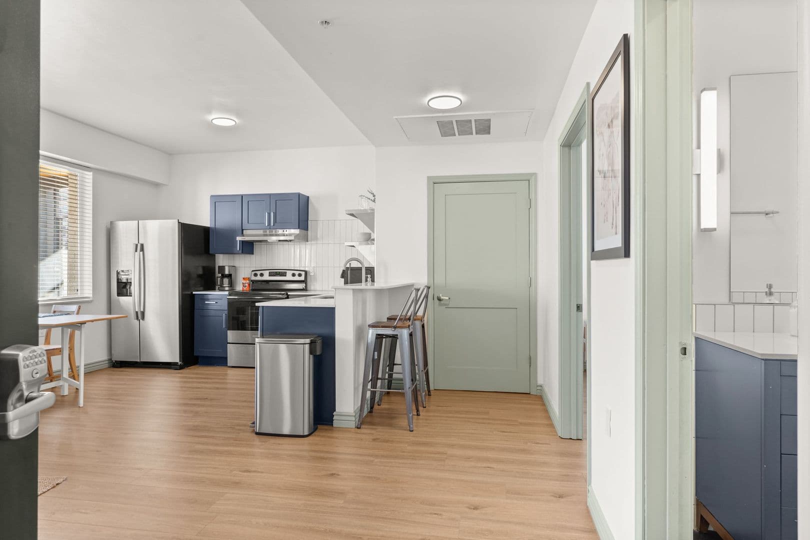 Albuquerque Apartment: 205 7th Street NW