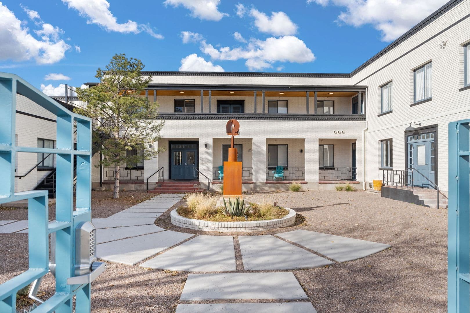 Albuquerque Apartment: 205 7th Street NW