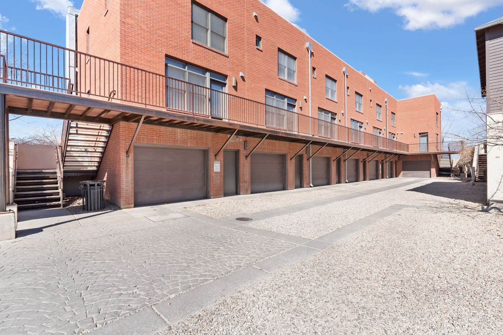 Albuquerque Condo: 316 Broadway Blvd NE