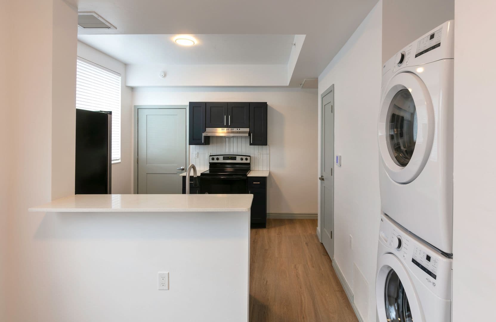 Albuquerque Apartment: 205 7th Street NW