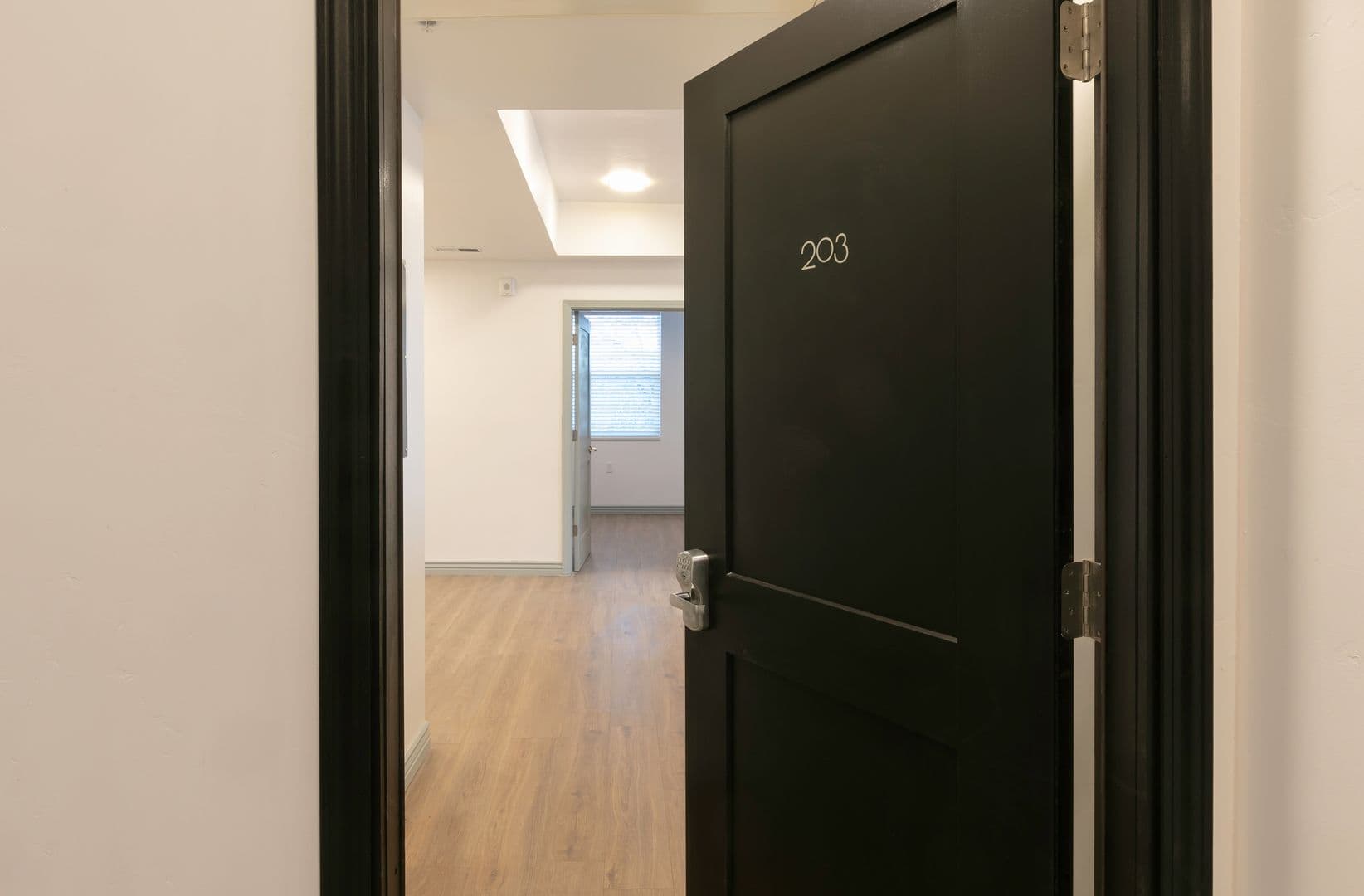 Albuquerque Apartment: 205 7th Street NW