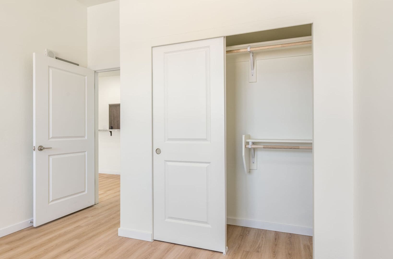 Albuquerque Apartment: 2211 Rio Grande Blvd NW