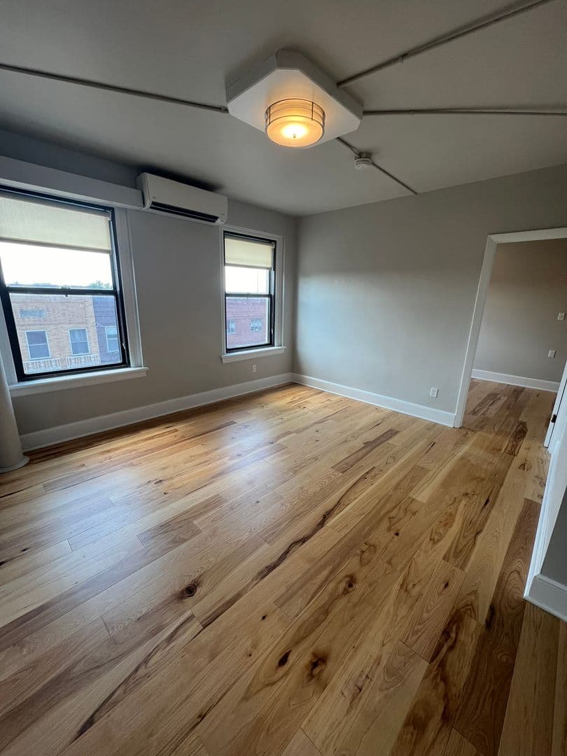 Ames Apartment: 301 Main Street