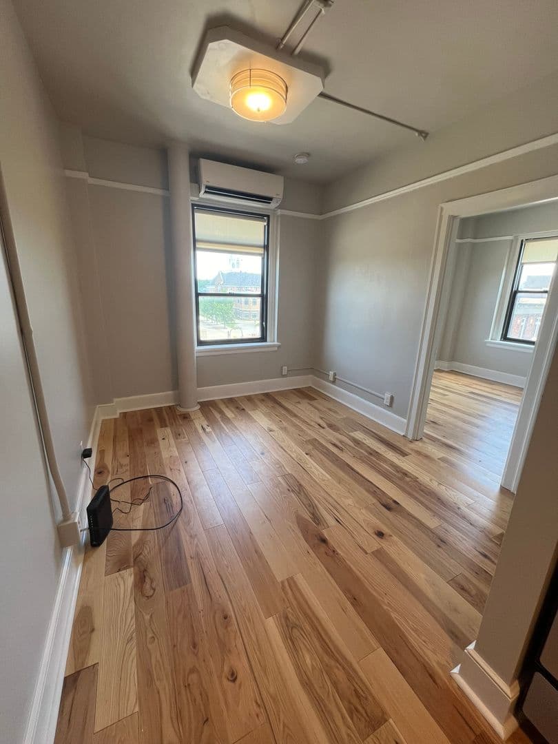Ames Apartment: 301 Main Street