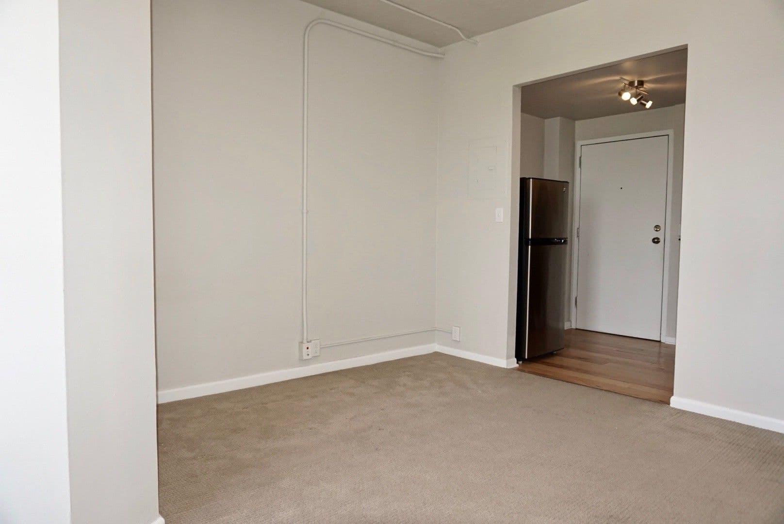 Ames Apartment: 301 Main Street