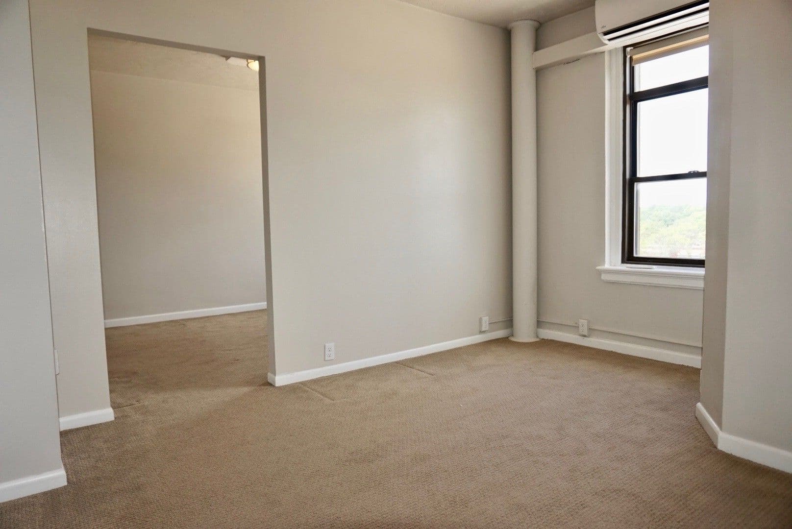 Ames Apartment: 301 Main Street