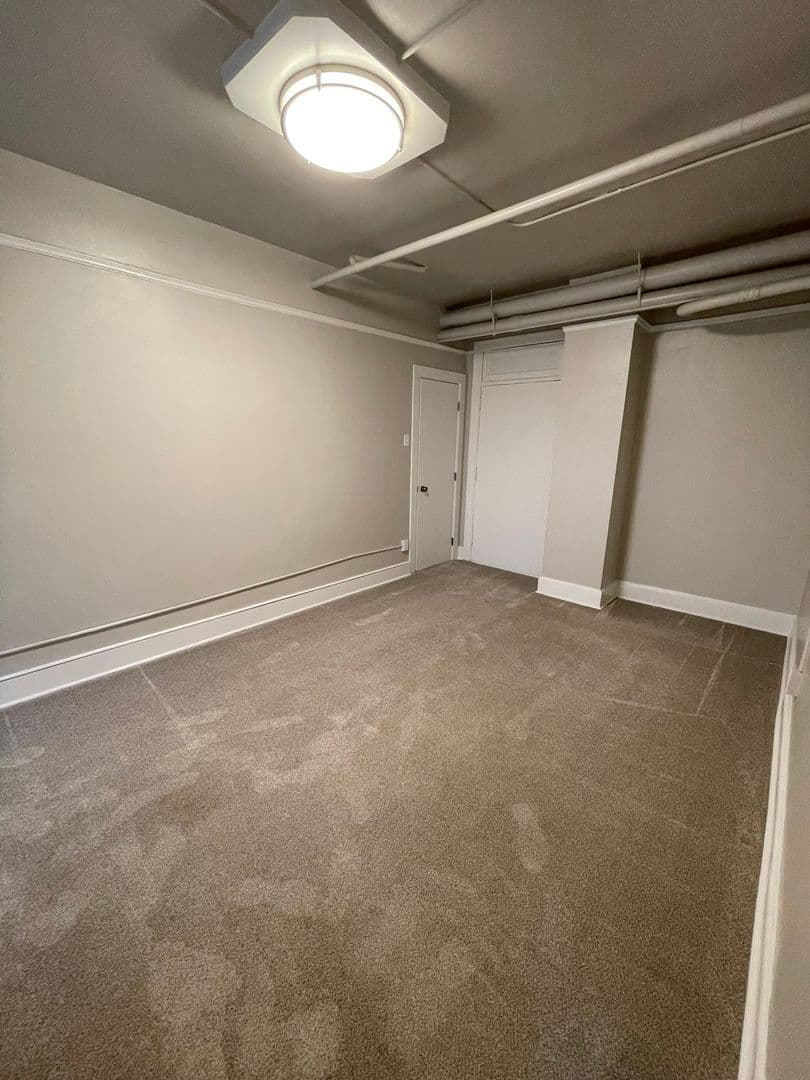Ames Apartment: 301 Main Street