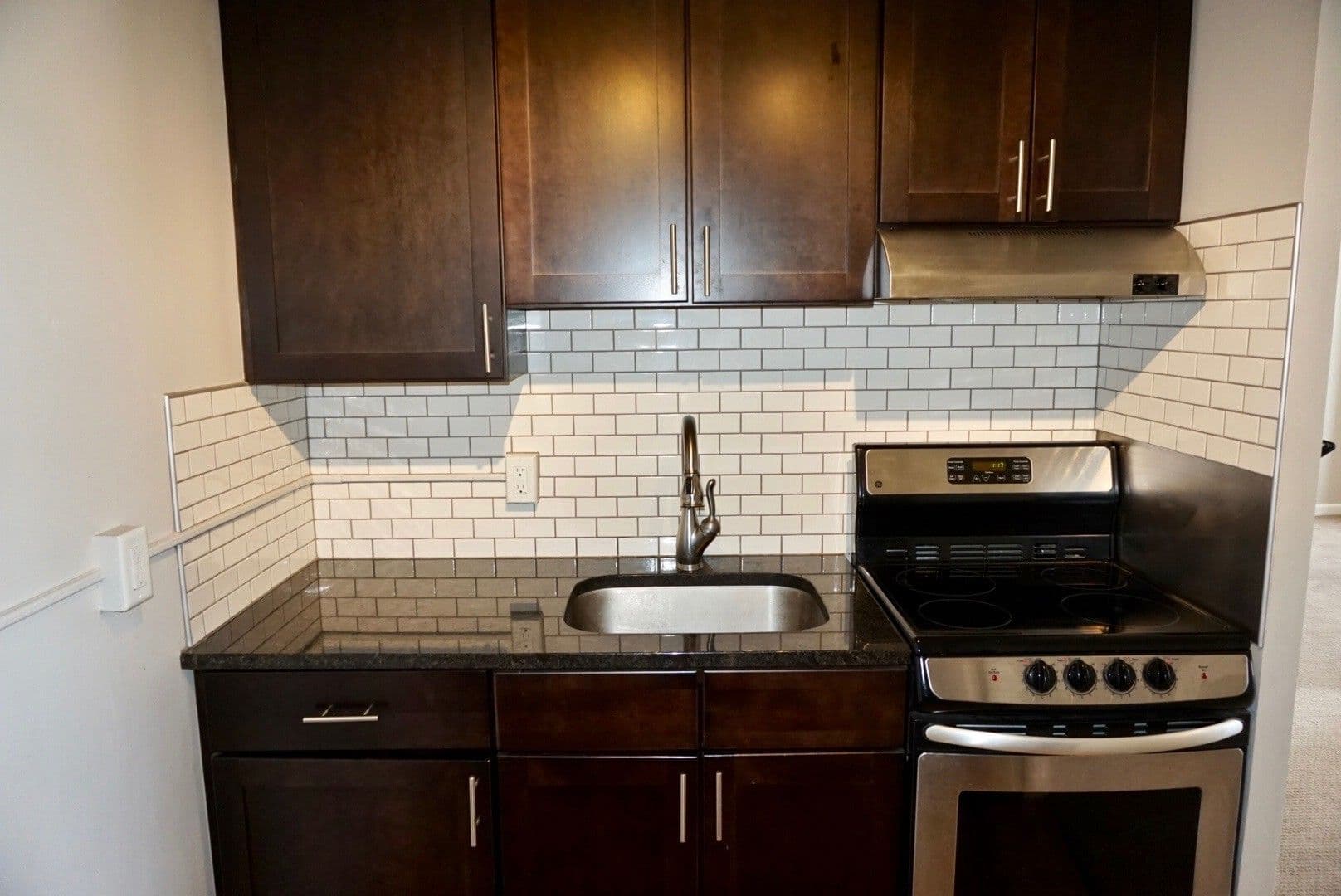 Ames Apartment: 301 Main Street
