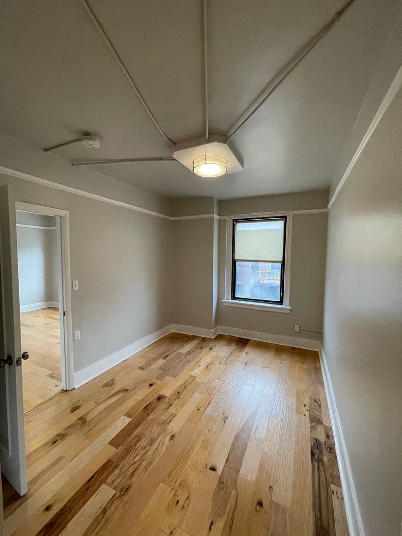Ames Apartment: 301 Main Street
