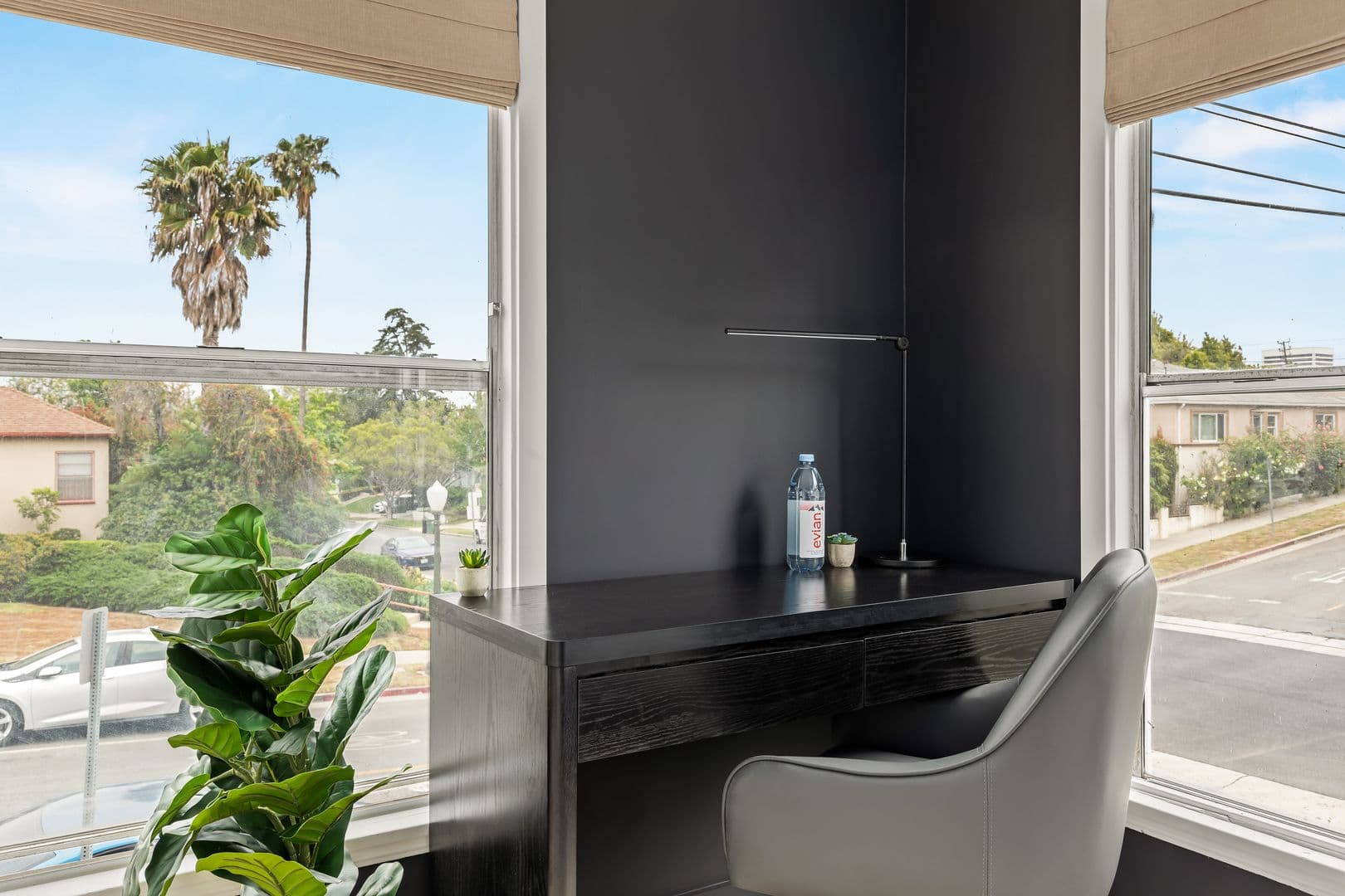 Los Angeles Apartment: 10791-10799 Ohio Ave. (1476 Malcolm Ave)