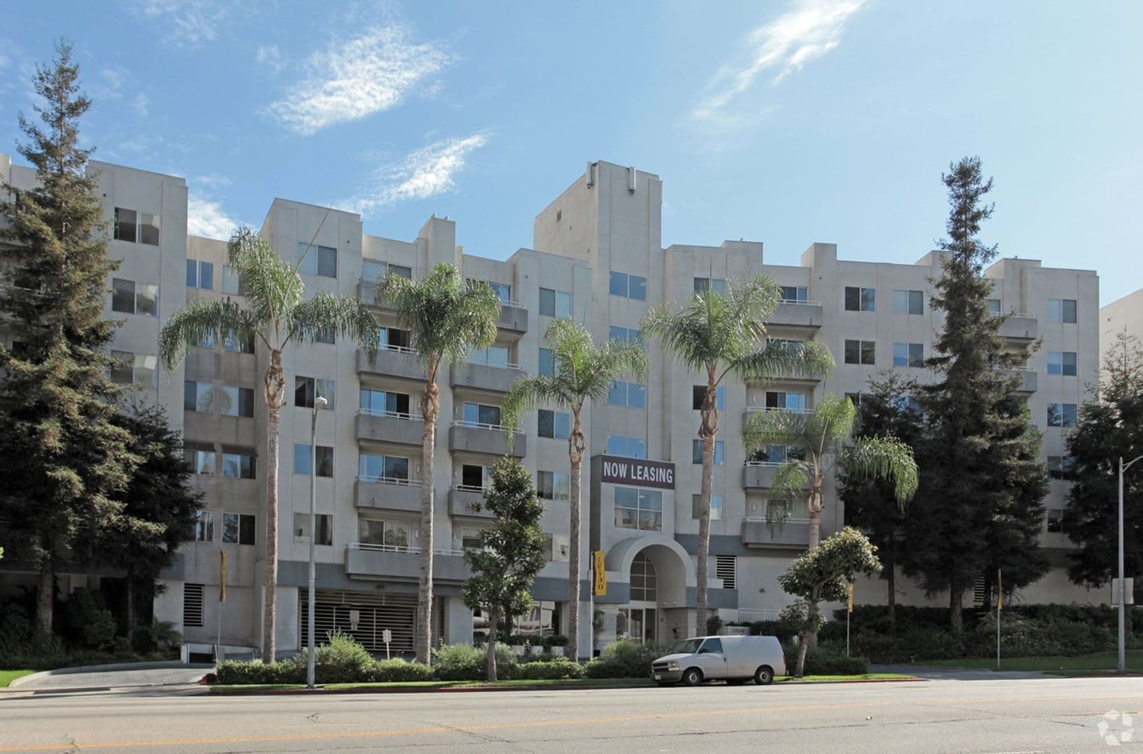 Los Angeles Apartment: 10600 Wilshire 611