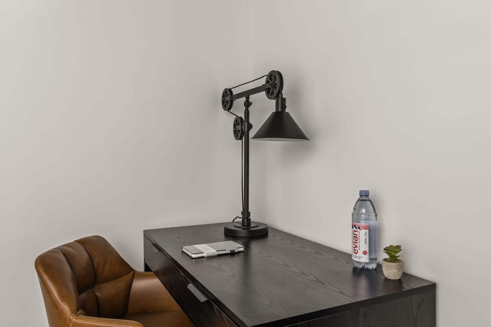 Los Angeles Apartment: 1517 1/2 Selby Avenue Los Angeles, CA 90024