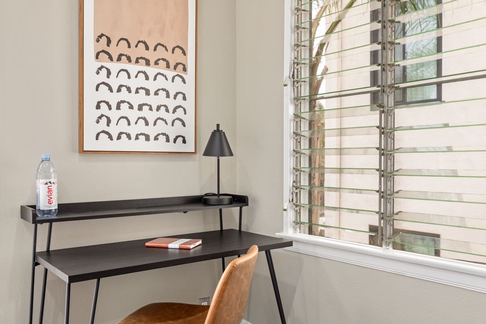 Los Angeles Apartment: 1515 Selby Ave