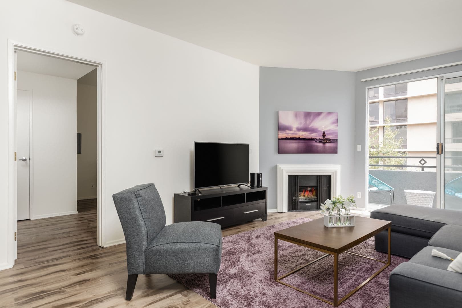 Los Angeles Apartment: 10600 Wilshire 611