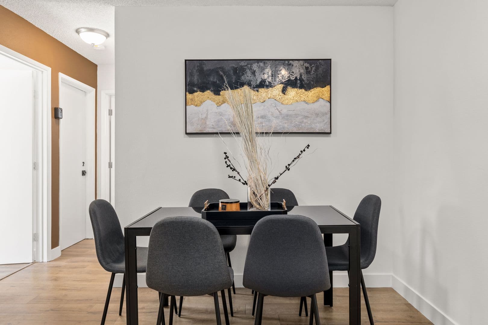 Los Angeles Apartment: 1700 Malcolm Avenue