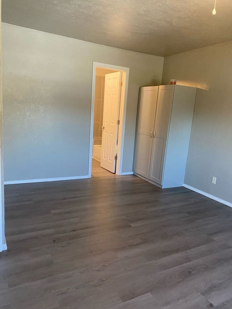 Tulsa House: 6304 N Main St