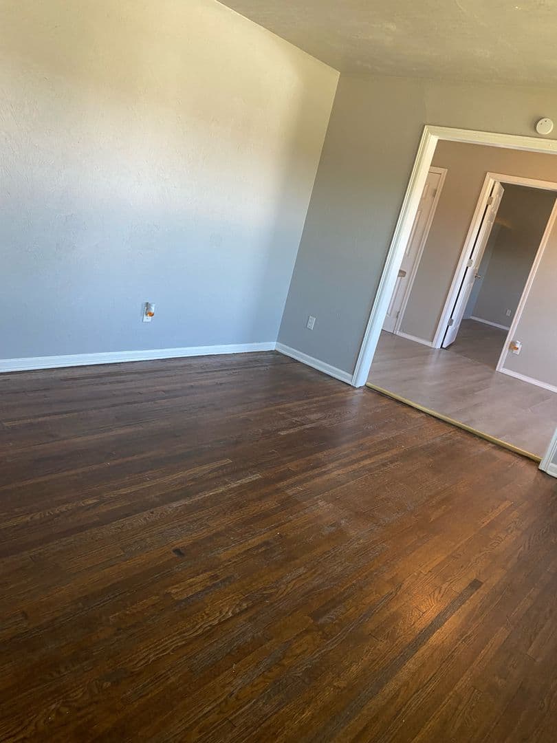 Tulsa House: 6304 N Main St
