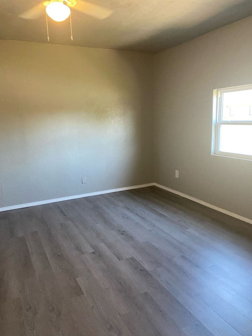 Tulsa House: 6304 N Main St