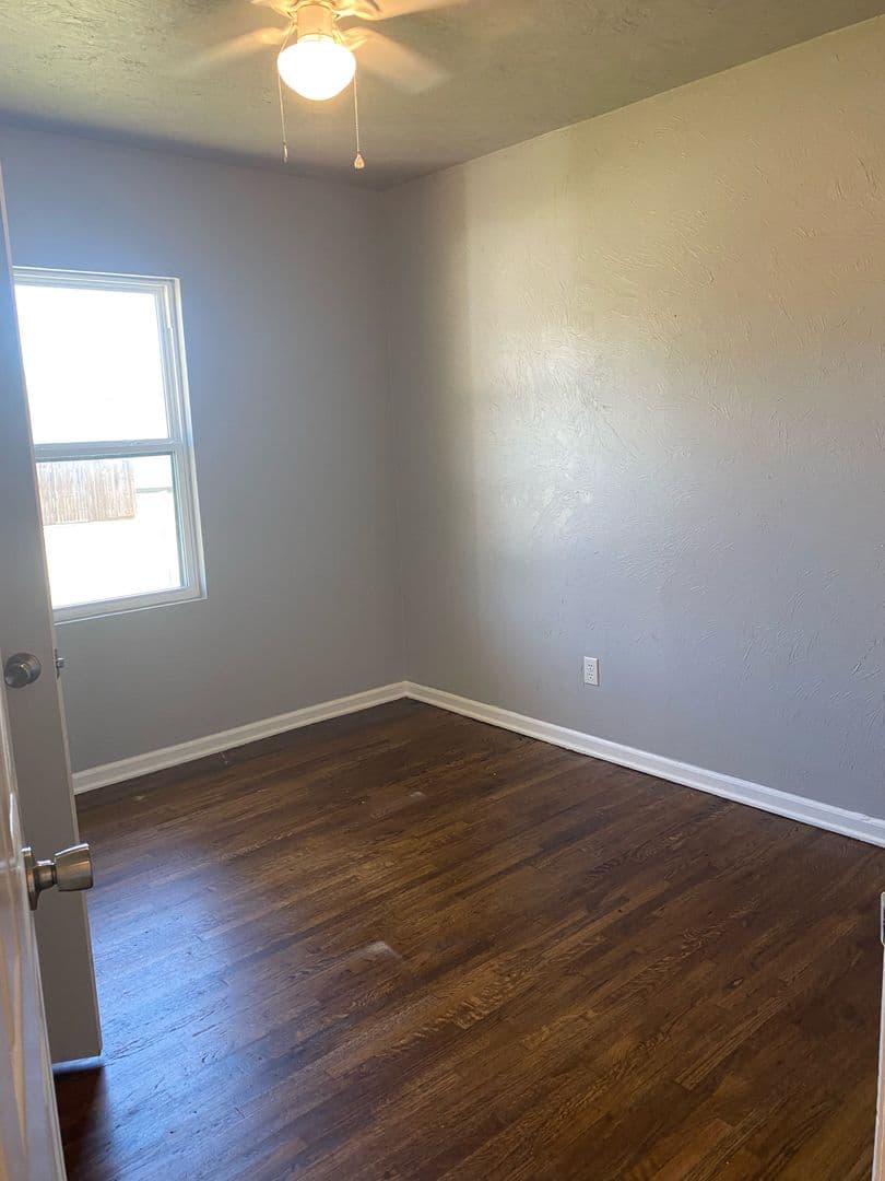 Tulsa House: 6304 N Main St