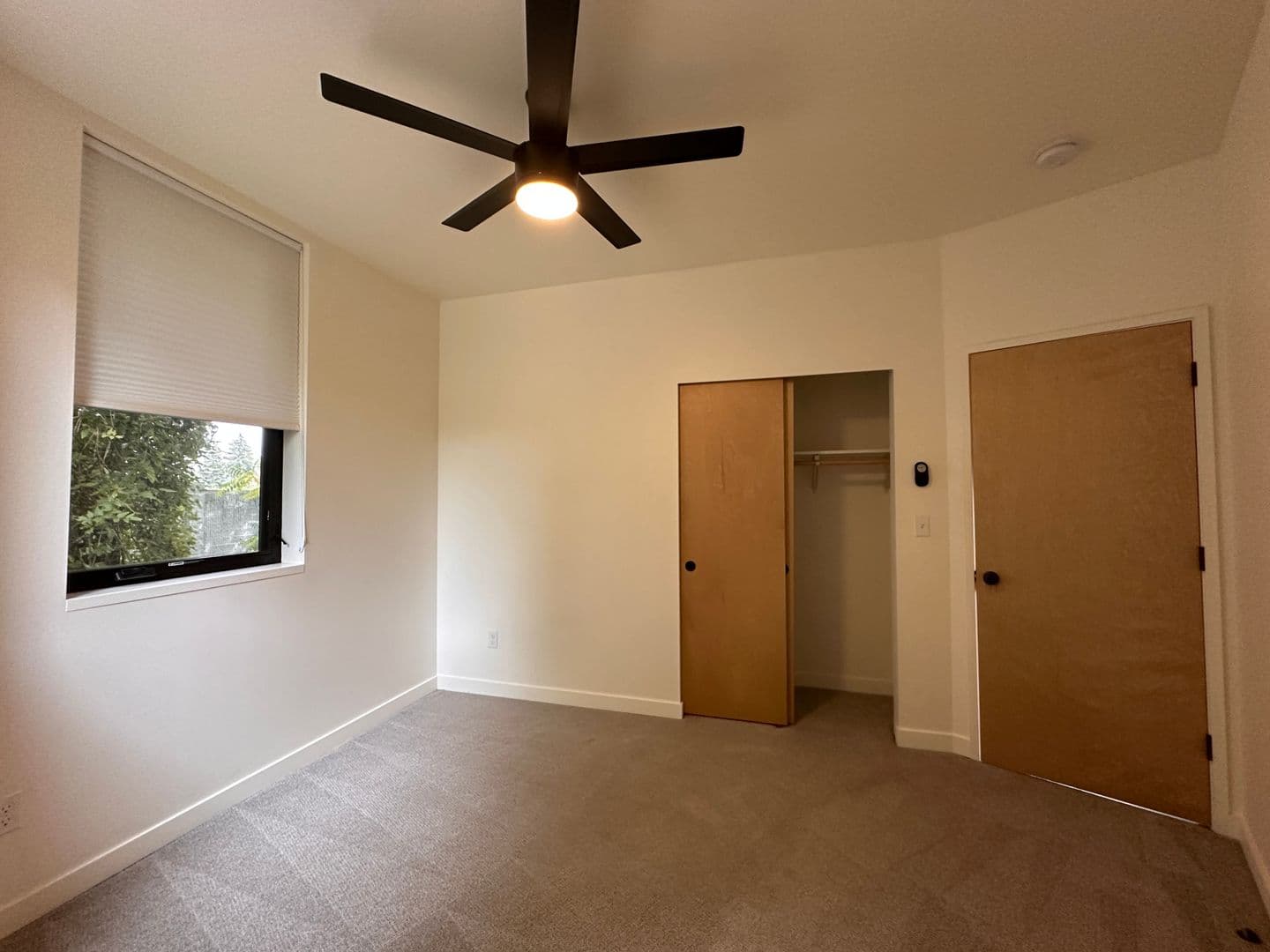 Portland Apartment: 1235 N Prescott Street