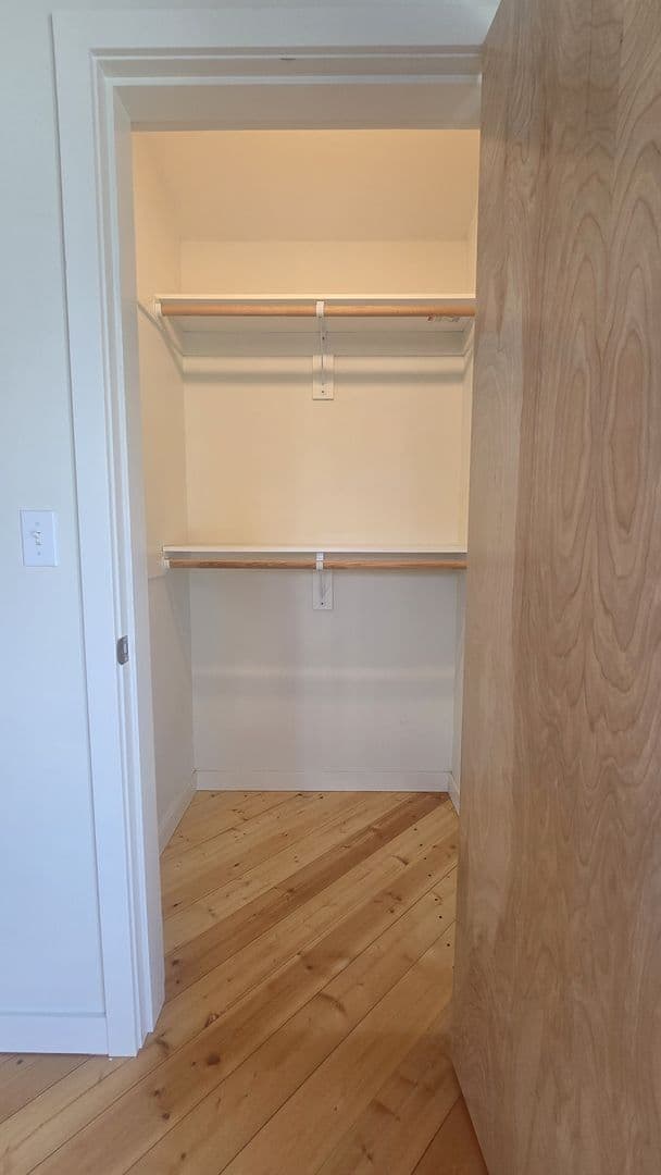 Portland Apartment: 4405 N Commercial