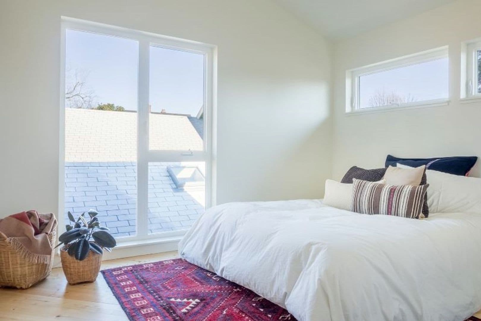 Portland Apartment: 4405 N Commercial