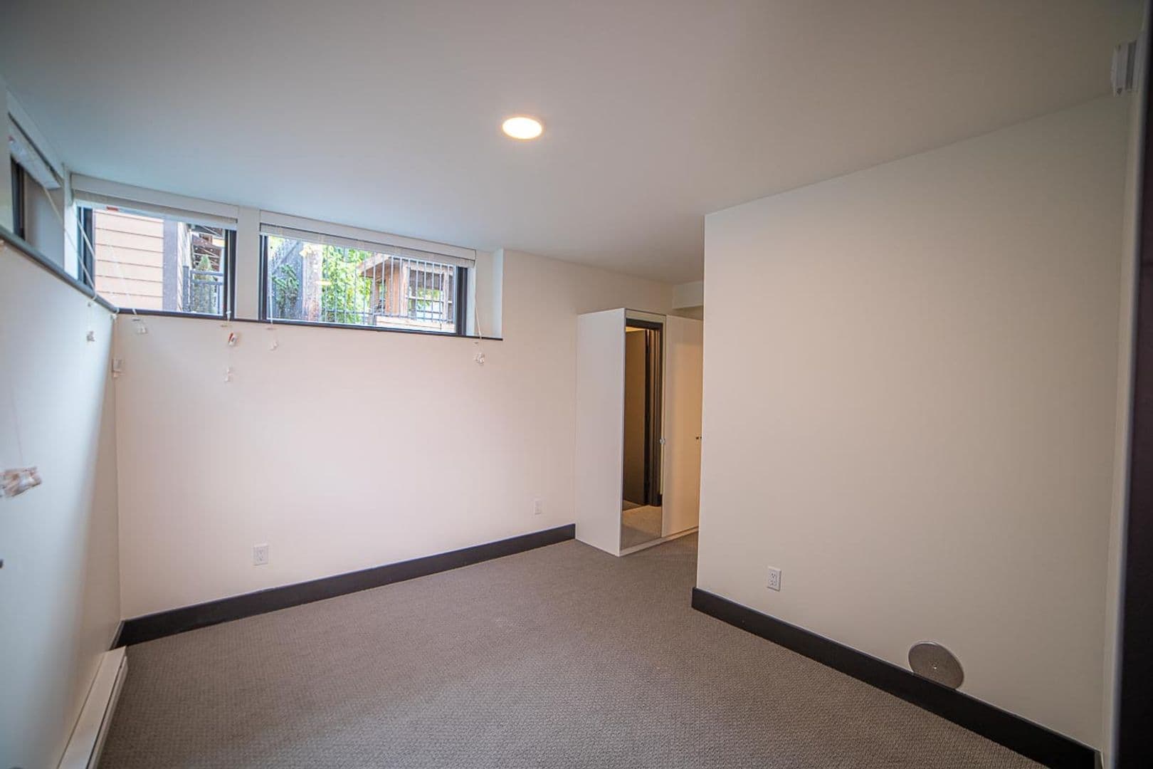Portland Apartment: 3816 N Michigan Ave