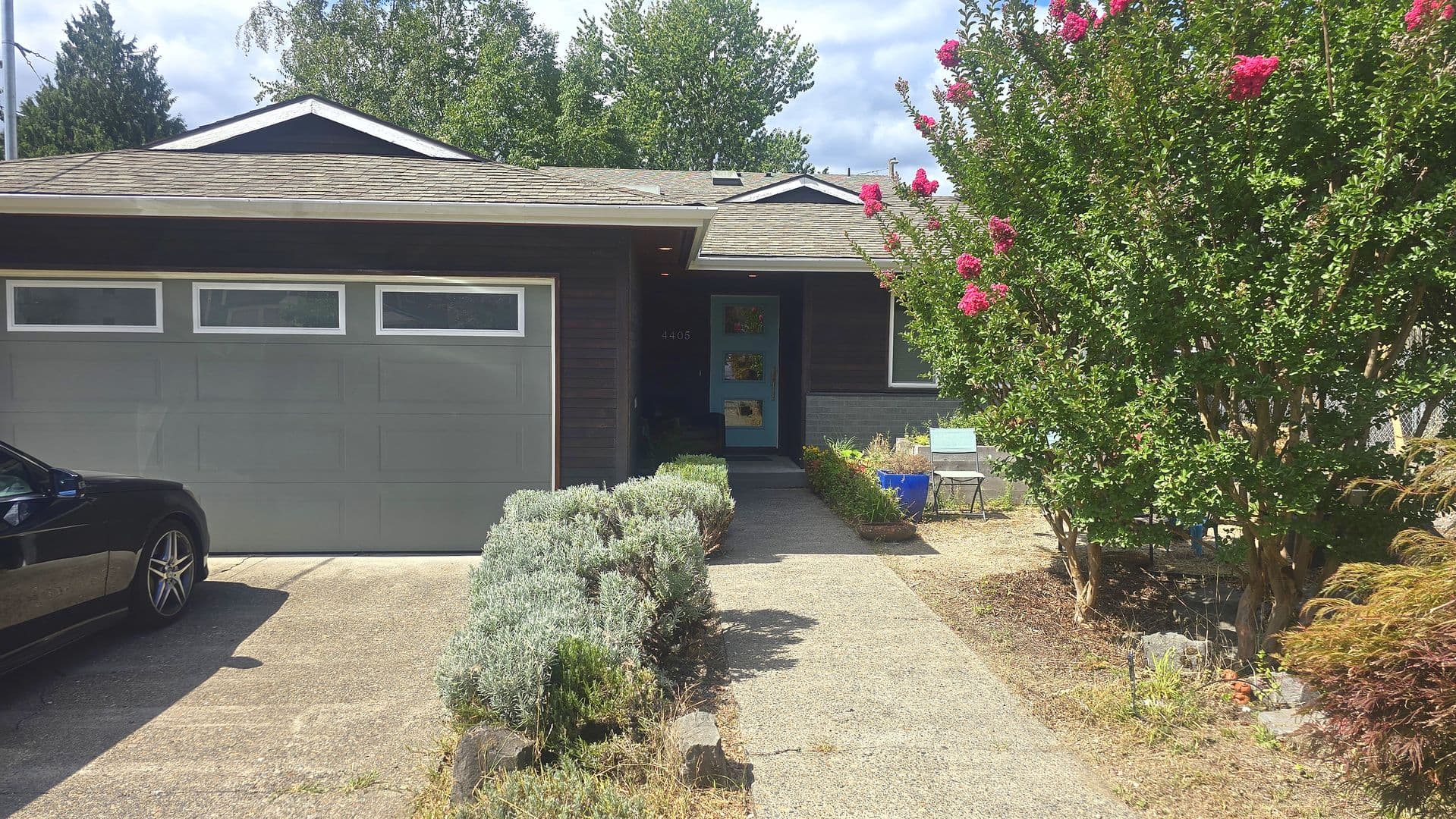 Portland Apartment: 4405 N Commercial