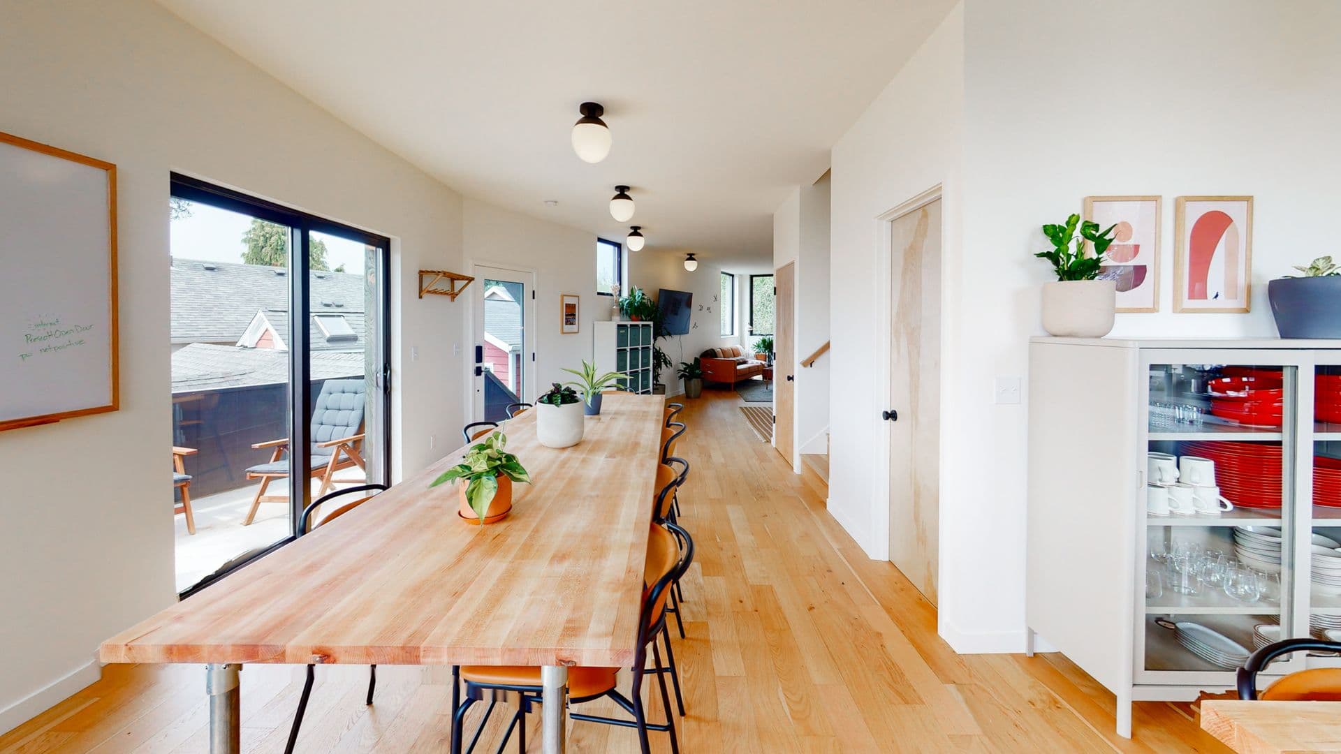 Portland Apartment: 1235 N Prescott Street