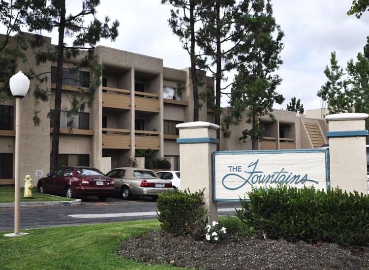 Fullerton Condo: 301 N Ford Ave