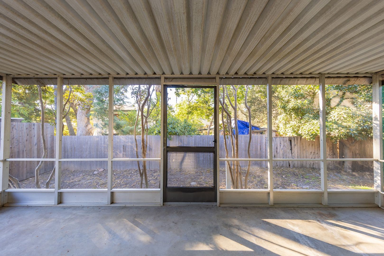 Ojai Apartment: 305 W Aliso St