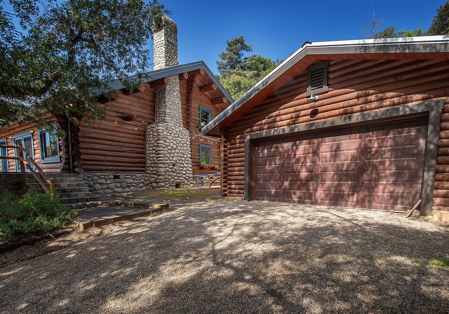 Ojai House: 263 E Villanova Road