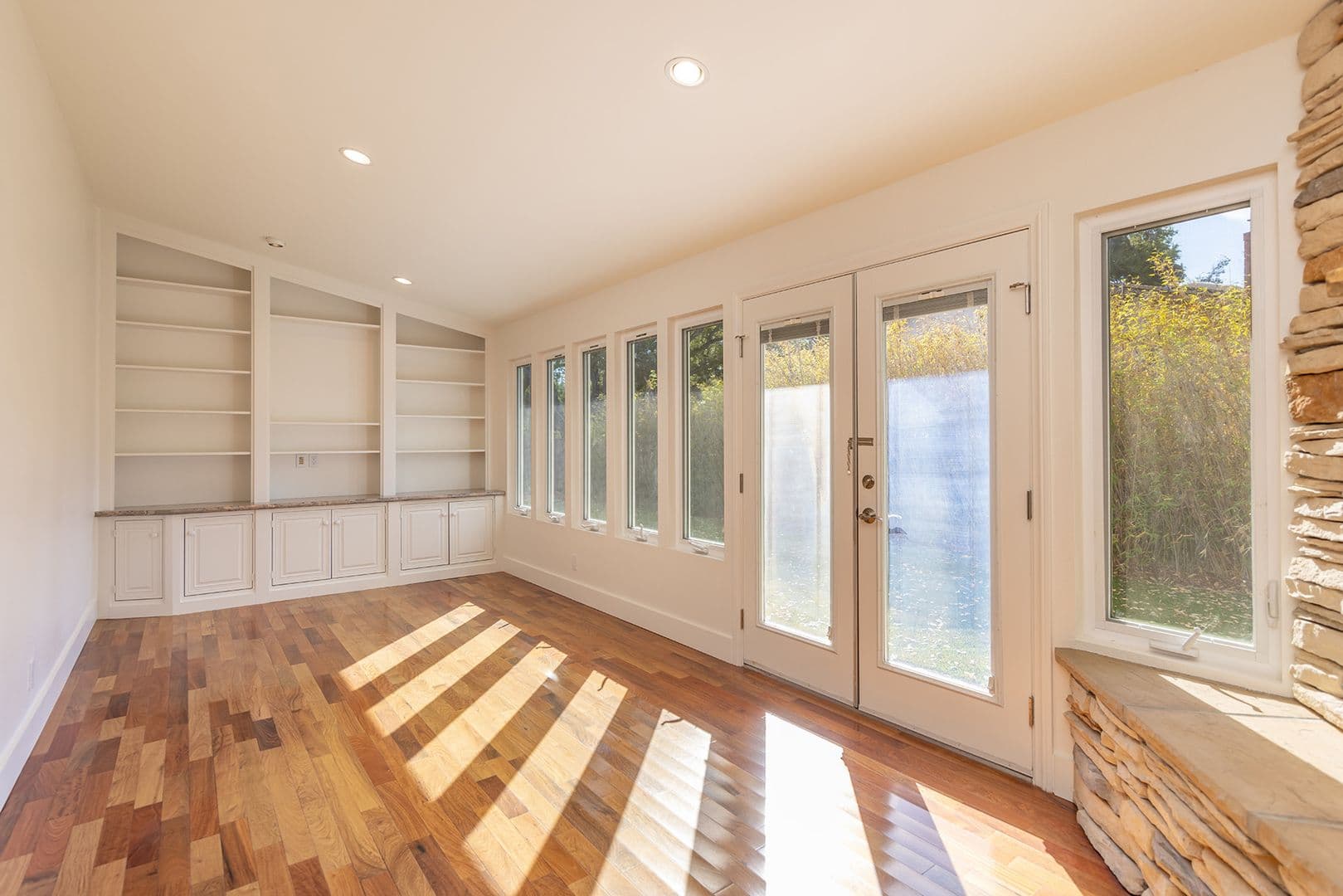 Ojai House: 1162 Camille Dr