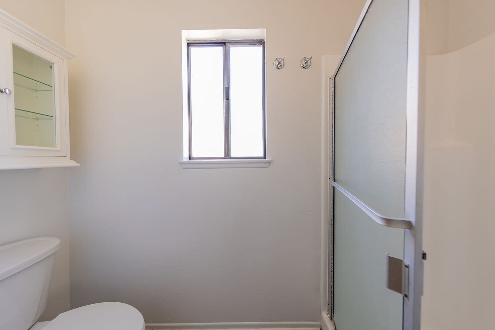 Ojai Apartment: 107 W Oak street