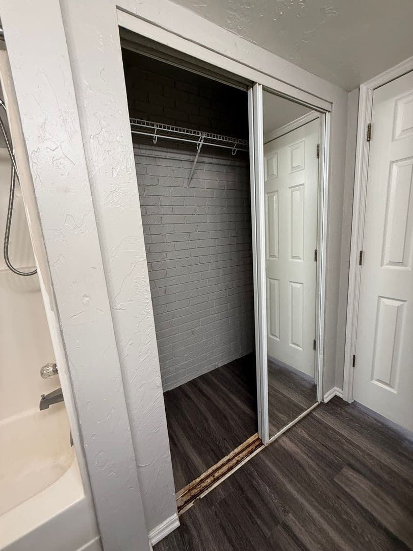 Oklahoma City Apartment: 2021 NW 25th Street
