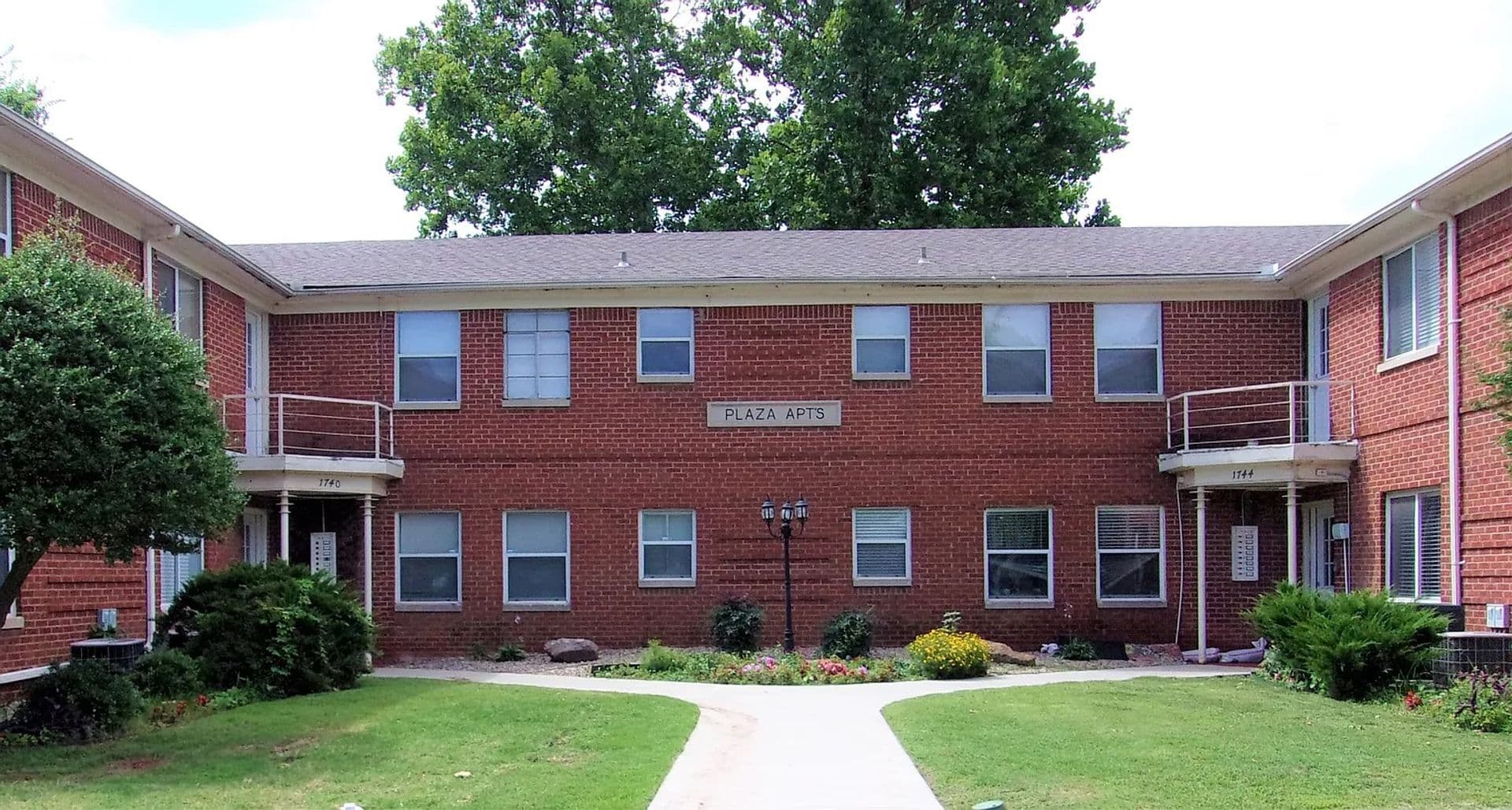 Oklahoma City Apartment: 1744 NW 17th St