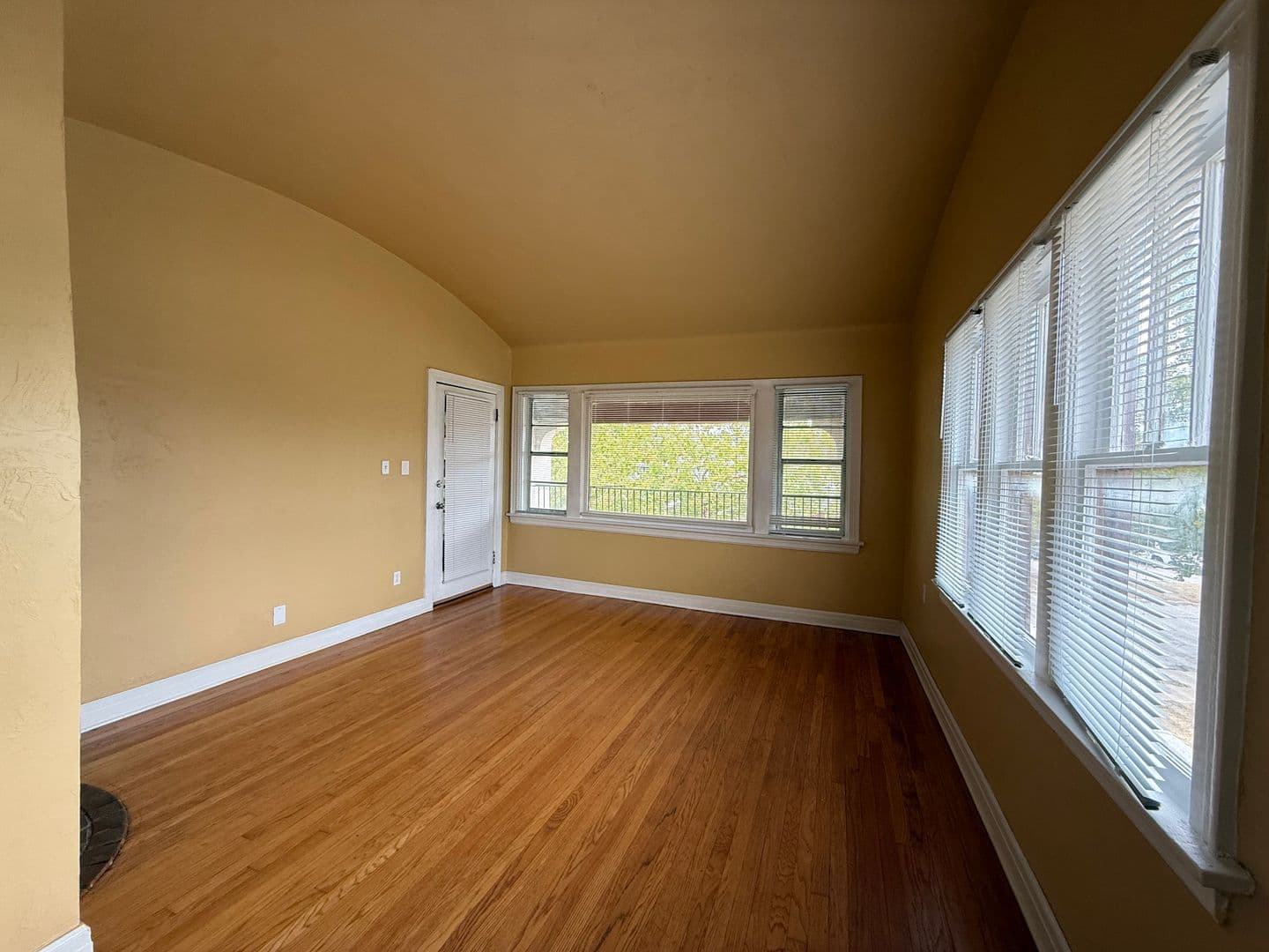 Oklahoma City Apartment: 2417 N. Robinson Avenue
