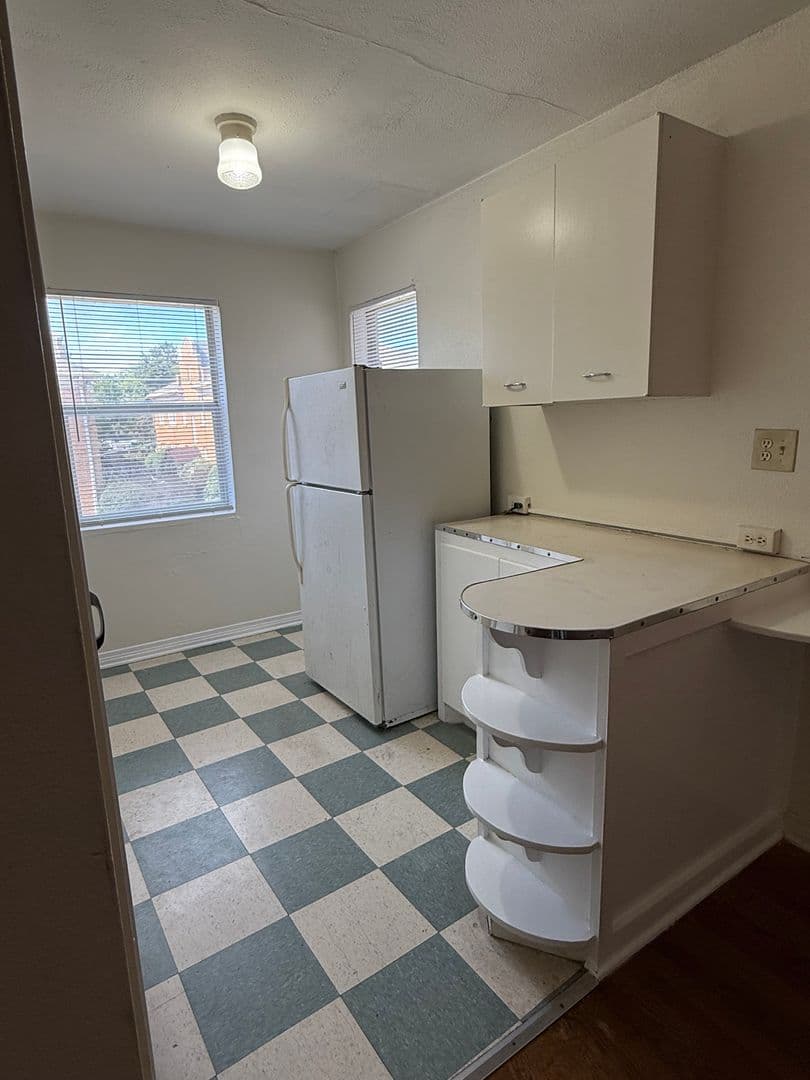 Oklahoma City Apartment: 1744 NW 17th St