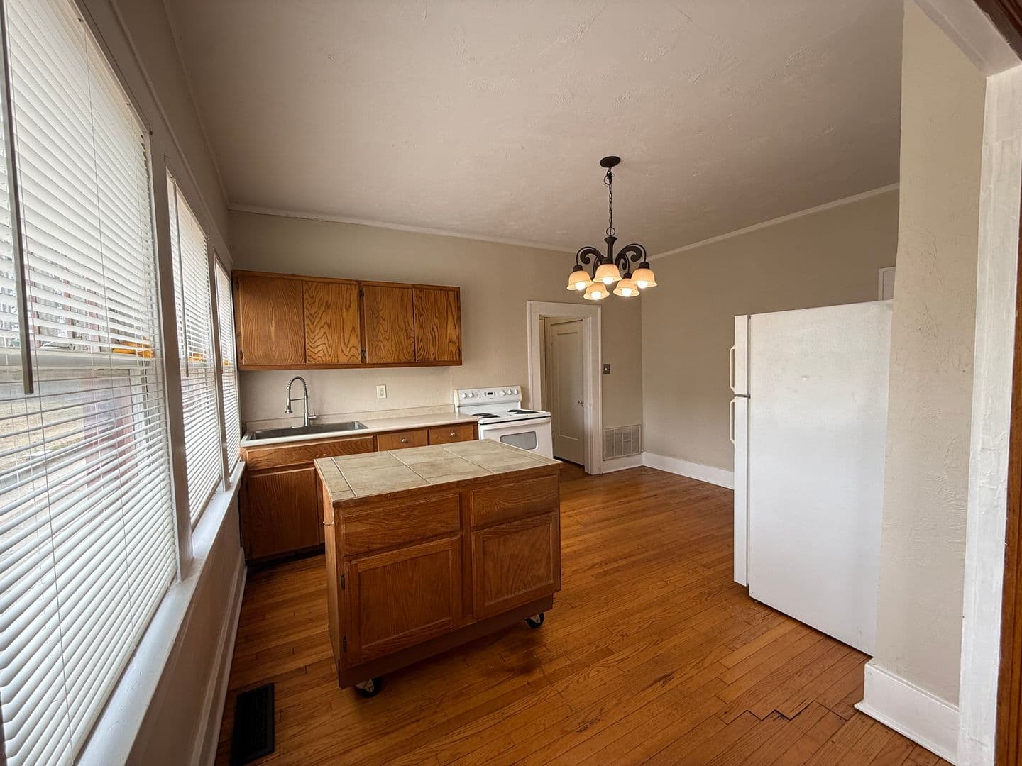 Oklahoma City Apartment: 2417 N. Robinson Avenue
