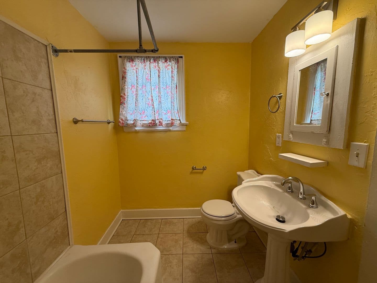 Oklahoma City Apartment: 2417 N. Robinson Avenue